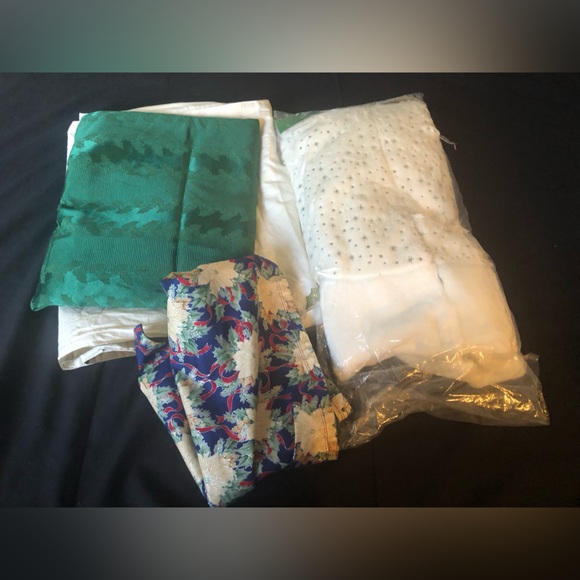 Christmas linens Runner Christmas tree Tablecloth Bundle - Picture 1 of 6